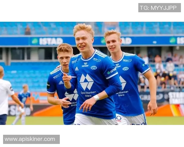 哥本哈根足球俱乐部核心球星引领球队再创辉煌新篇章