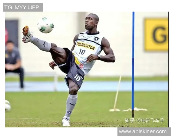 深度揭秘：足球巨星背后的训练与生活拷问，真相让人震惊